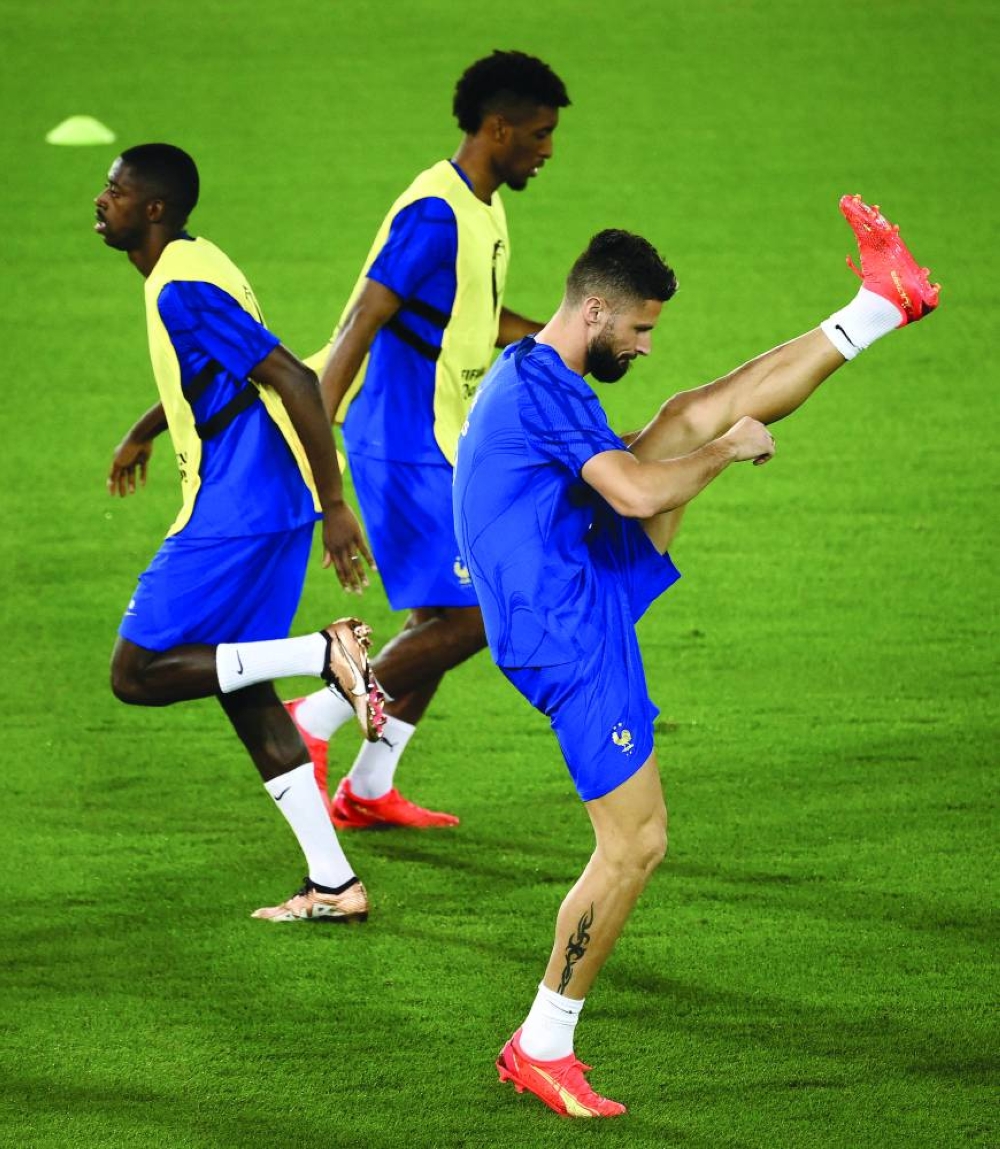 France’s forward Olivier Giroud trains at the Jassim Bin Hamad Stadium yesterday. (AFP)