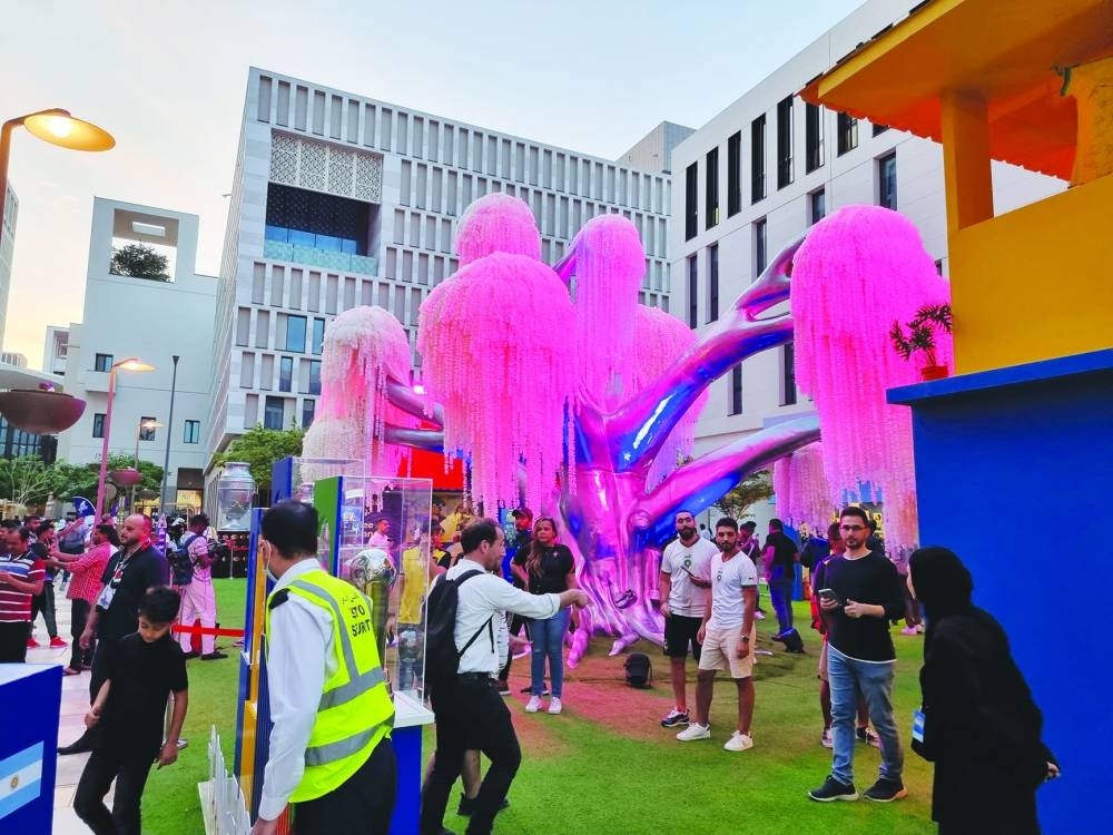 Visitors enjoying the different activations at the district. PICTURES: Joey Aguilar