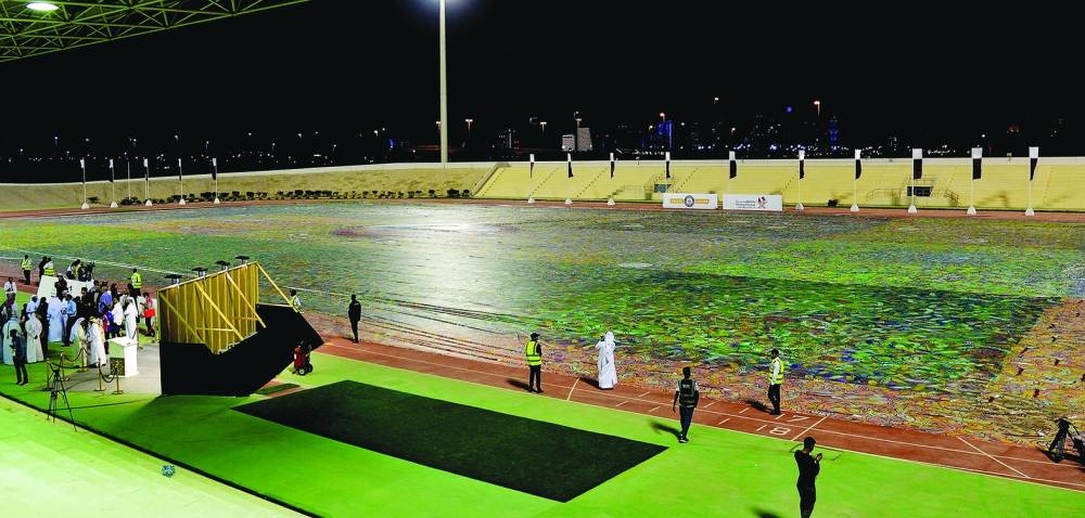 Unveiling of the  painting was attended by HE the Minister of Culture Sheikh Abdulrahman bin Hamad al-Thani, HE Sheikh Faisal bin Qassim al-Thani, HE the Minister of State and Qatar National Library president Hamad bin Abdulaziz al-Kawari and other dignitaries. PICTURES: Shaji Kayamkulam.
