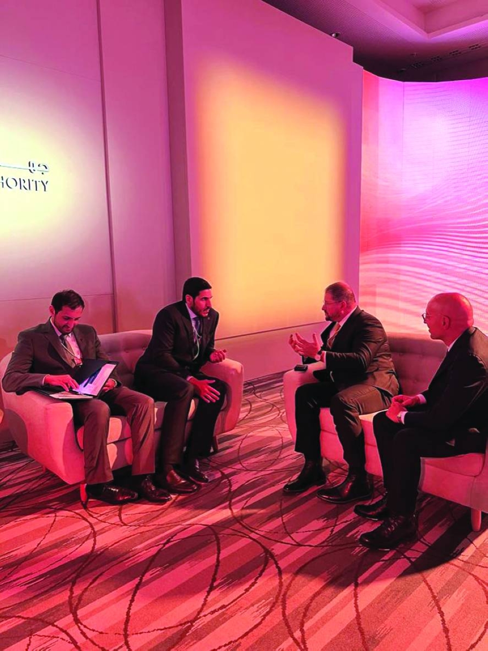 HE the Minister of Commerce and Industry Sheikh Mohammed bin Hamad bin Qassim al-Thani met ministers and senior officials from the participating countries and international organisations on the sidelines of the World Economic Forum, now being held in Davos, Switzerland.