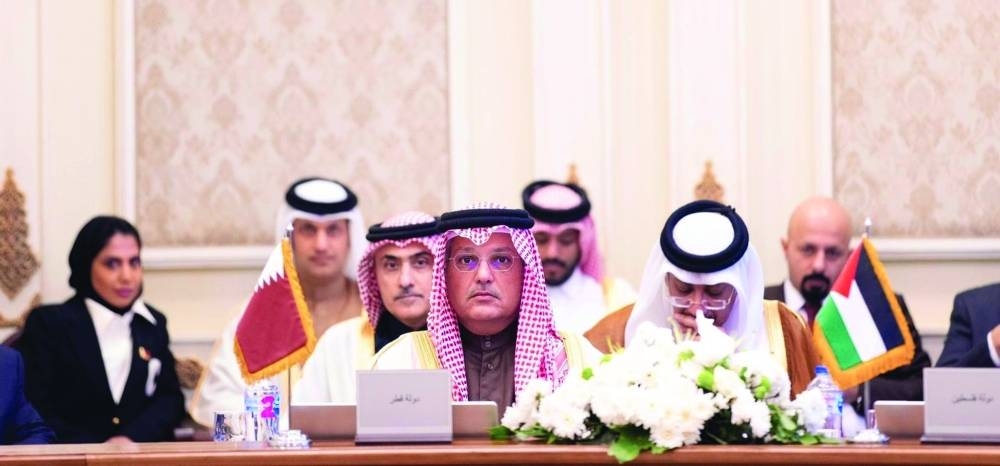 دولة قطر تشارك في اجتماع وزراء الاتصال العرب