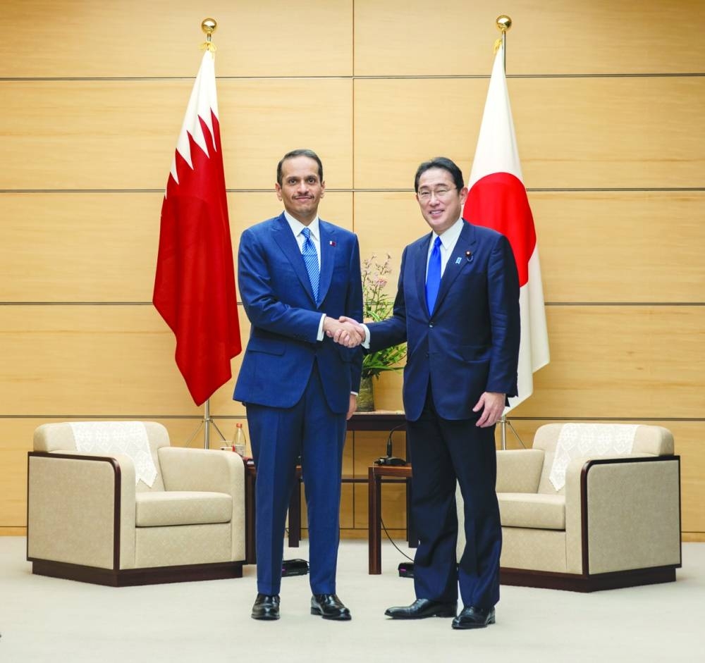 HE the Deputy Prime Minister and Minister of Foreign Affairs Sheikh Mohamed bin Abdulrahman al-Thani meets with Japanese Prime Minister Fumio Kishida.