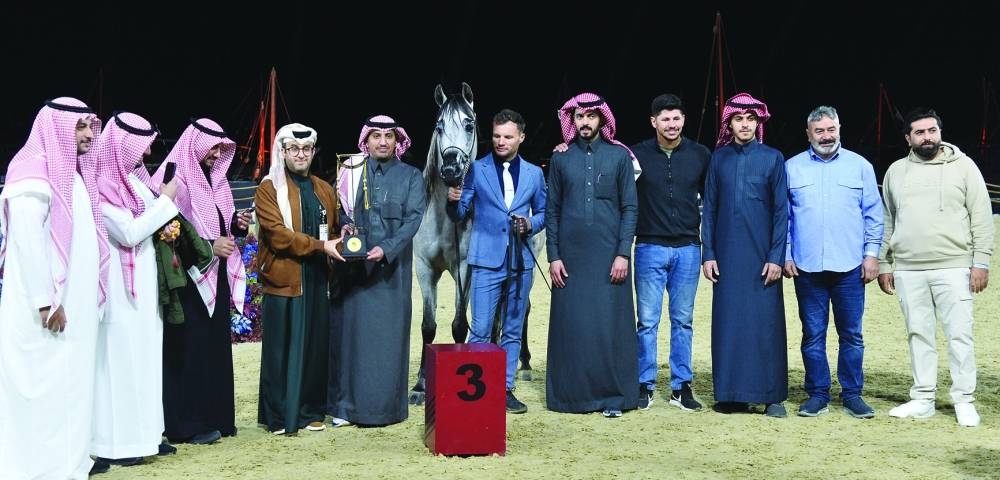 A moment from the prize distribution ceremony Friday. PICTURE: Shaji Kayamkulam.