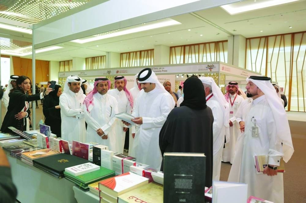 Dignitaries during a tour of the book fair.