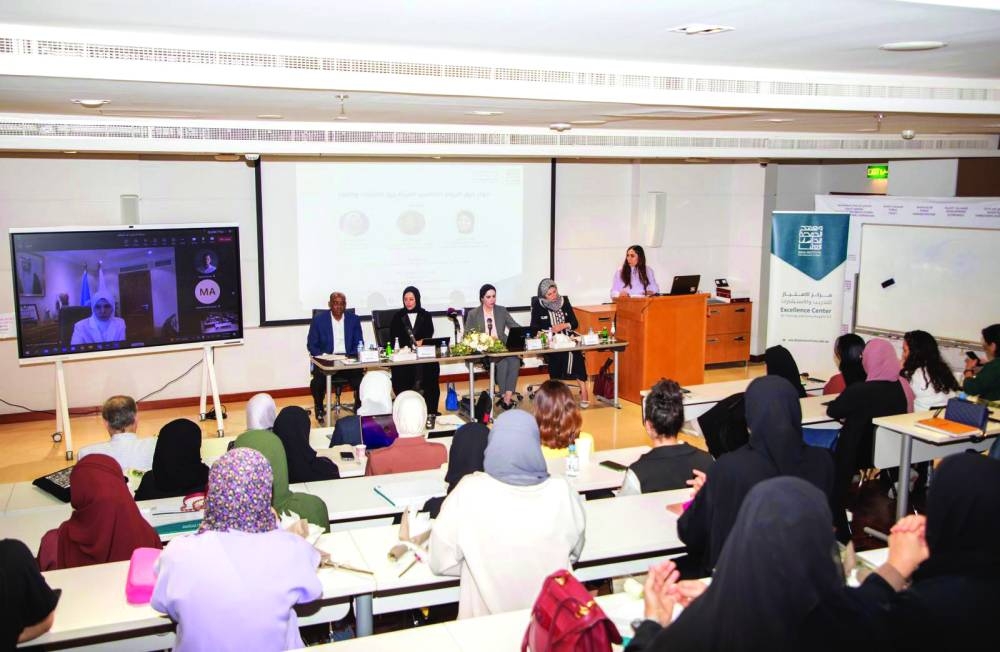 View of the dialogue session