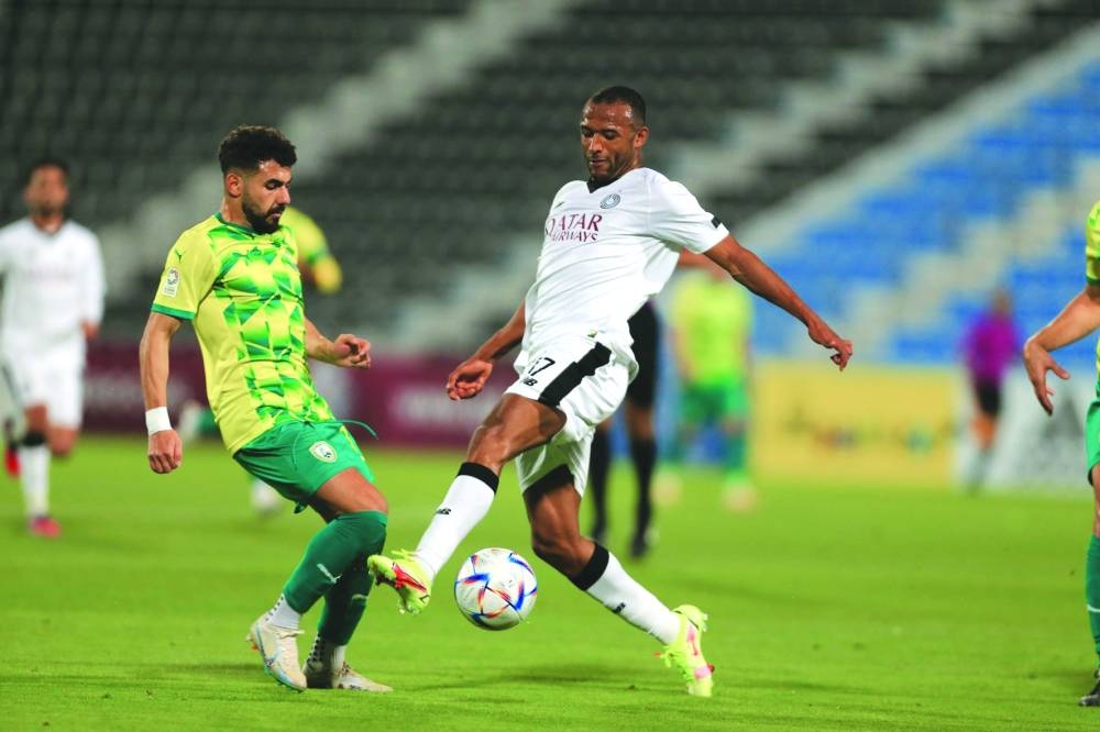Ayoub El Kaabi (right) joined Al Sadd last month from Turkish club Hatayspor.