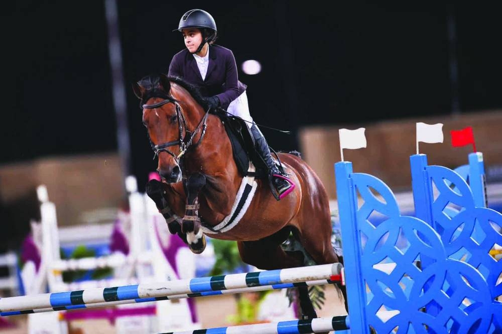 Haya Khaled al-Hitmi won the Small Tour class in the under-18 category. Sultan Salem al-Nuaimi finished second, while Maryam al-Muftah was third. 
