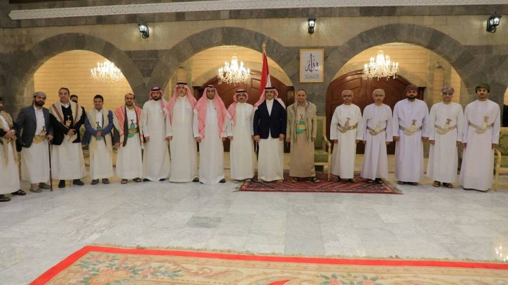 The head of the Houthi Supreme Political Council, Mahdi al-Mashat, meets with Saudi and Omani delegations at the Republican Palace in Sanaa, Yemen. Saba News Agency/Handout via REUTERS