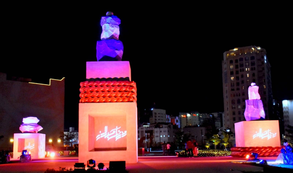 Ramadan lights on Grand Hamad Street. ​​​​​​​PICTURE: Thajudheen. 