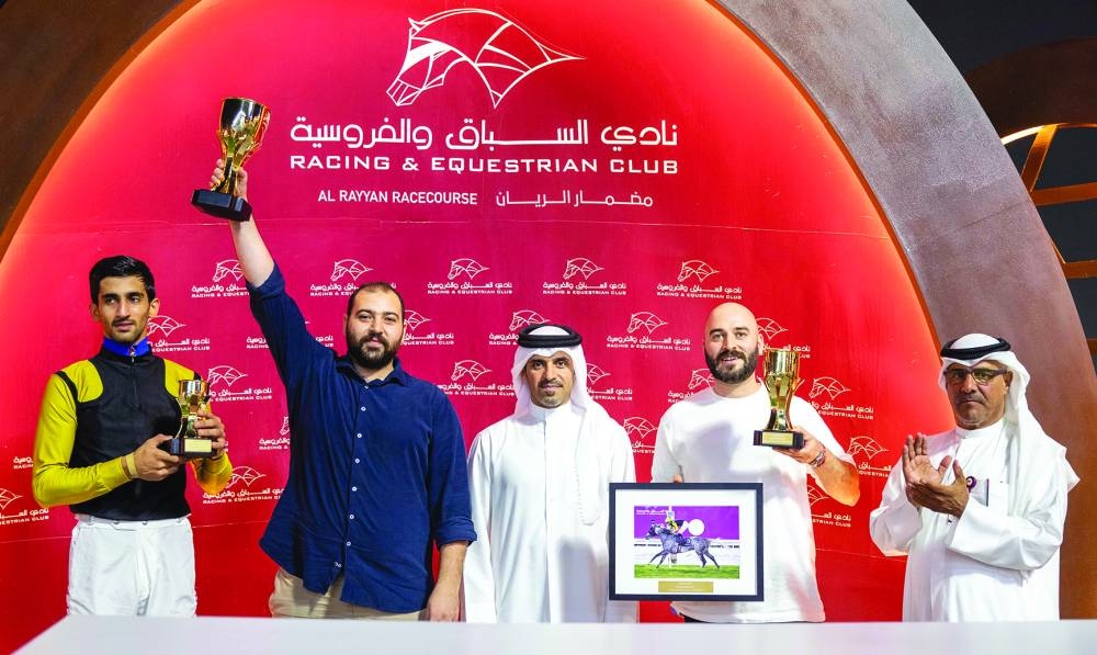 QREC Acting CEO Bader Mohamed al-Darwish (centre) presented the trophies to the winners.
