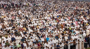 Thousands attends first-ever Eid prayers at Education City Stadium - Vimarsana News