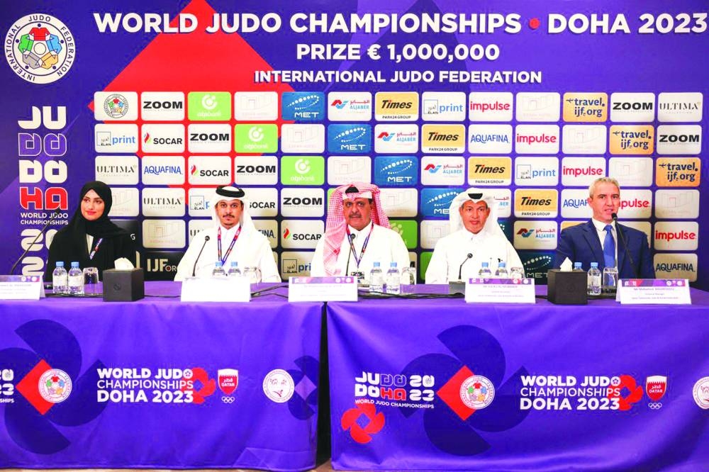 
LOC Vice-President and President of the Qatar Taekwondo, Judo and Karate Federation (QTJKF) Khalid bin Hamad al-Attiyah and other officials are seen during the draw ceremony of the World Judo Championships Doha 2023 yesterday. 