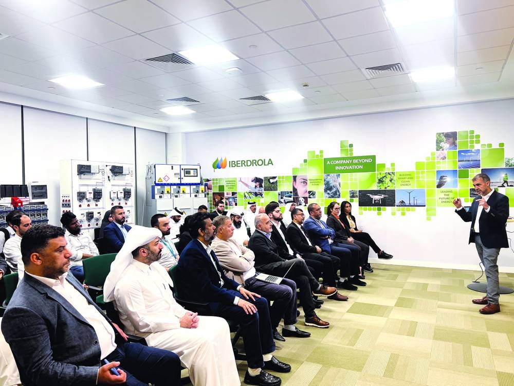 Santiago Bañales, Managing director of Iberdrola Innovation Middle East, during the workshop.