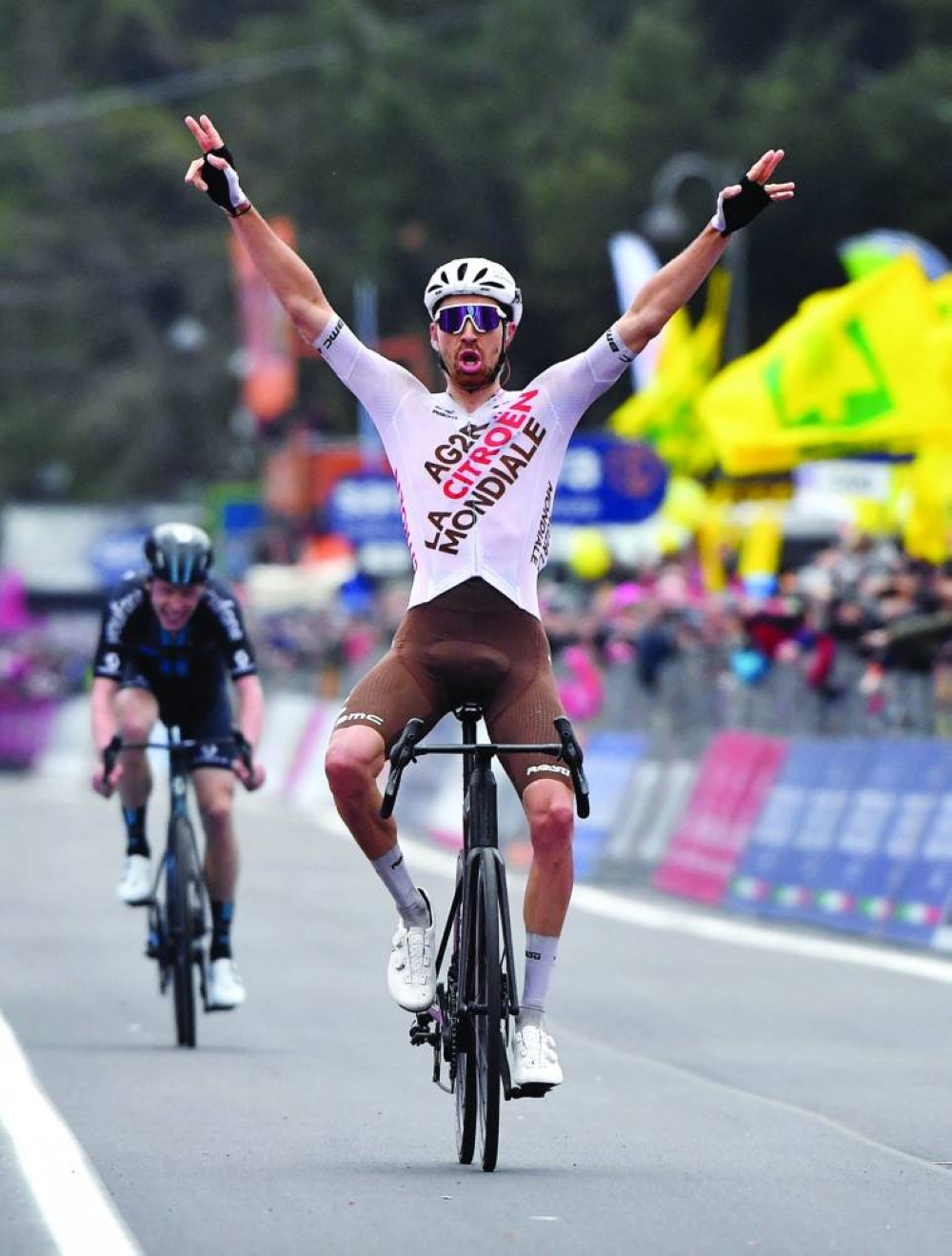 Le Français Paret-Peintre remporte la quatrième étape du Giro