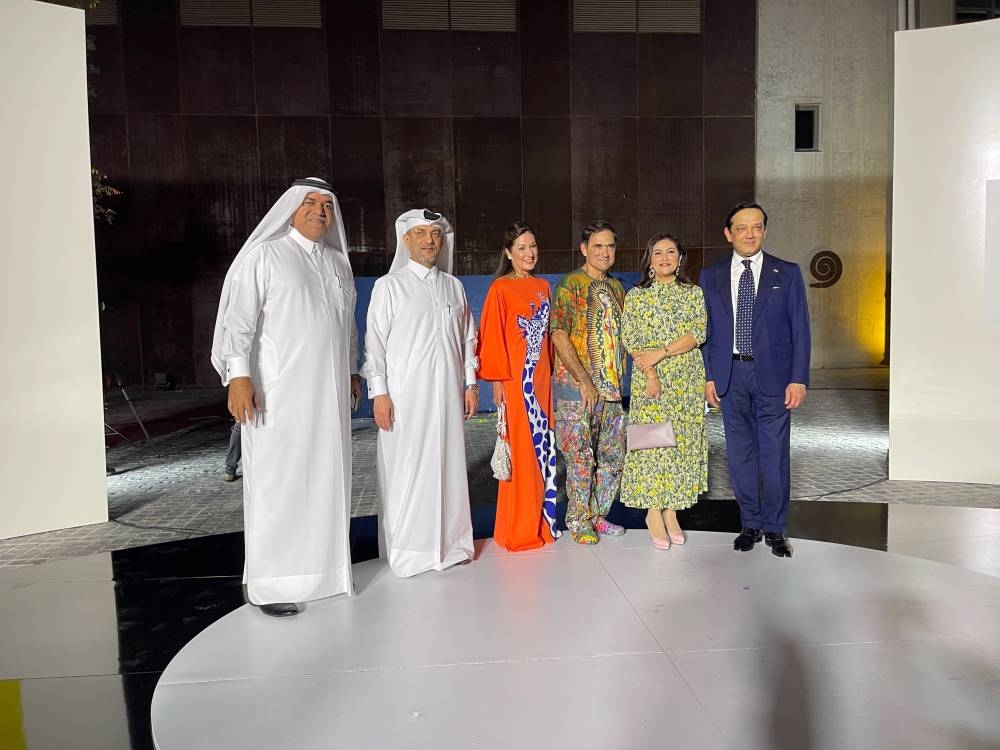 Artist Eduardo Navarro with dignitaries at the opening of the exhibition yesterday.