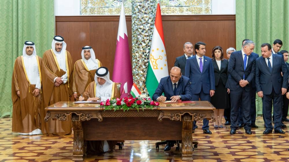 His Highness the Amir and Tajik President Rahmon witnessed at the Palace of the Nation in Dushanbe, a ceremony where a number of agreements and memoranda of understanding were signed between the governments of the two countries.