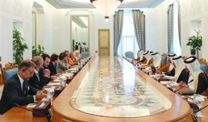 Qatar, France hold second strategic dialogue session - Vimarsana News