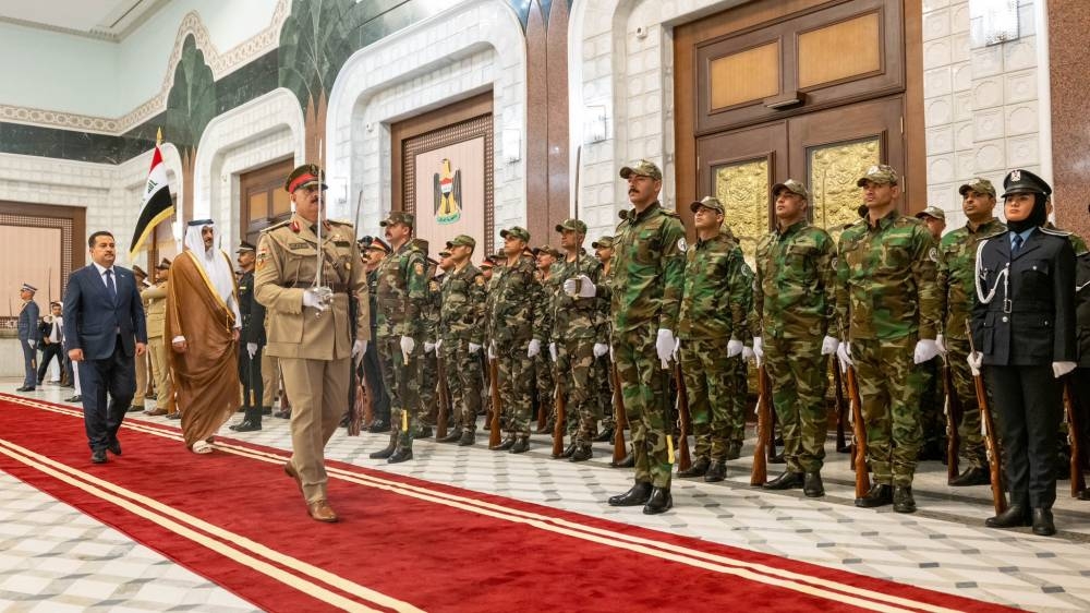 His Highness the Amir Sheikh Tamim bin Hamad Al-Thani inspects a guard of honor accompanied by Mohammed Shia Al Sudani, the Prime Minister of Iraq, during a ceremonial reception accorded to His Highness the Amir at the Prime Minister's headquarters.
