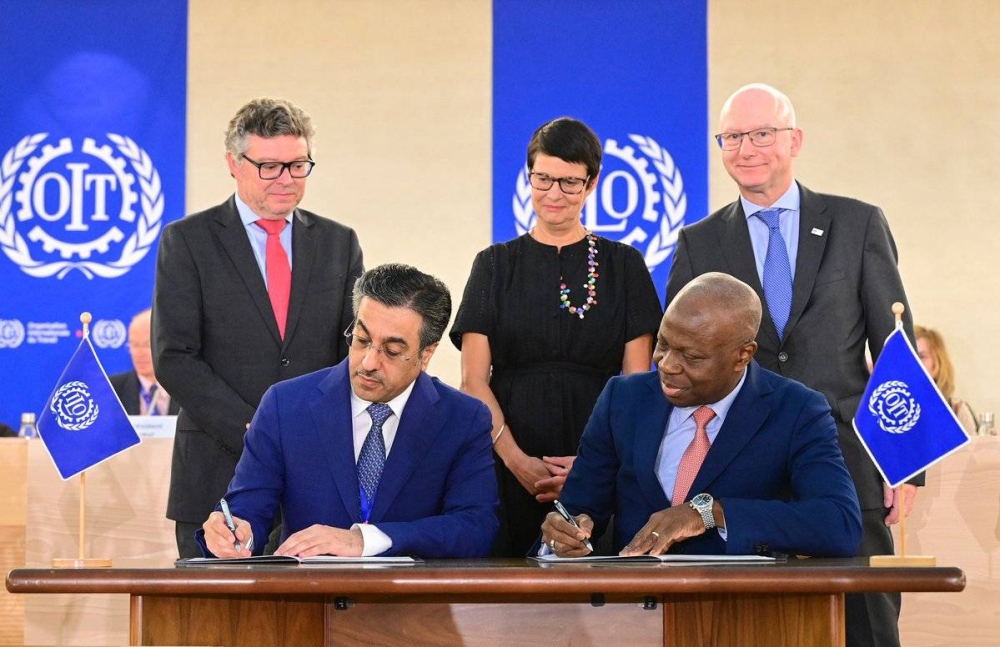 The memorandum of approval was signed by HE Dr. Ali bin Samikh Al Marri, Minister of Labor, in his capacity as President of the International Labor Conference, and the Director-General of the International Labour Organization Gilbert Houngbo.