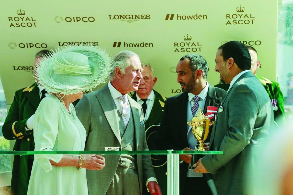 
Wathnan Racing representatives and jockey Frankie Dettori celebrate with Britain’s King Charles and Queen Camilla after Courage Mon Ami won the Ascot Gold Cup in the United Kingdom. PICTURES: Zuzanna Lupa 