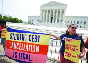 Top court blocks Biden plan on student debt - Vimarsana News