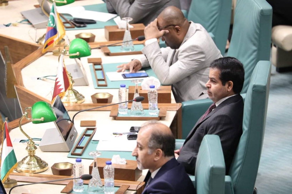 HE Deputy the Permanent Representative of the State of Qatar to the Arab League Fahd Rashid Al Muraikhi headed Qatar's delegation to the meeting.