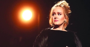 Hello? Don't throw stuff at us, Adele urges fans - Vimarsana News