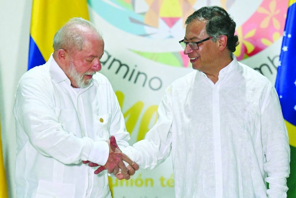 
Lula and Petro after a meeting for talks on the protection of the Amazon. 