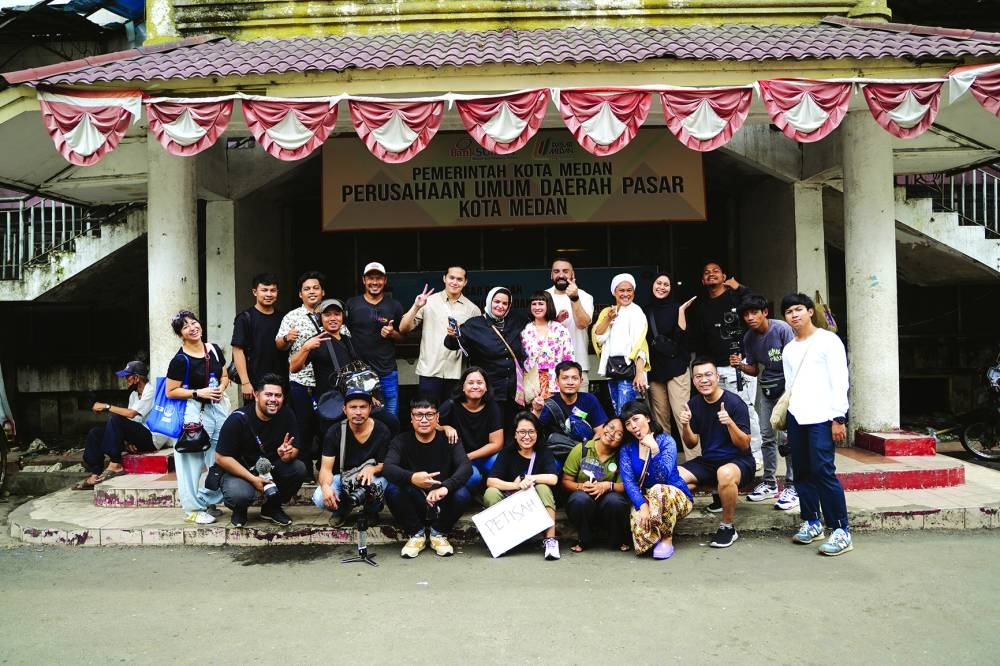 Behind the scene: chefs and crew Culinary Journey at Medan. 