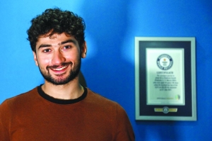 Pak climber races rivals, hunts funds to chase record - Vimarsana News