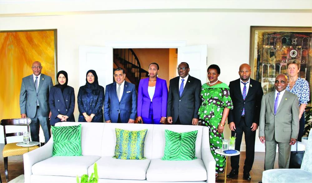 Health minister attends  ministerial banquet at UN forum.