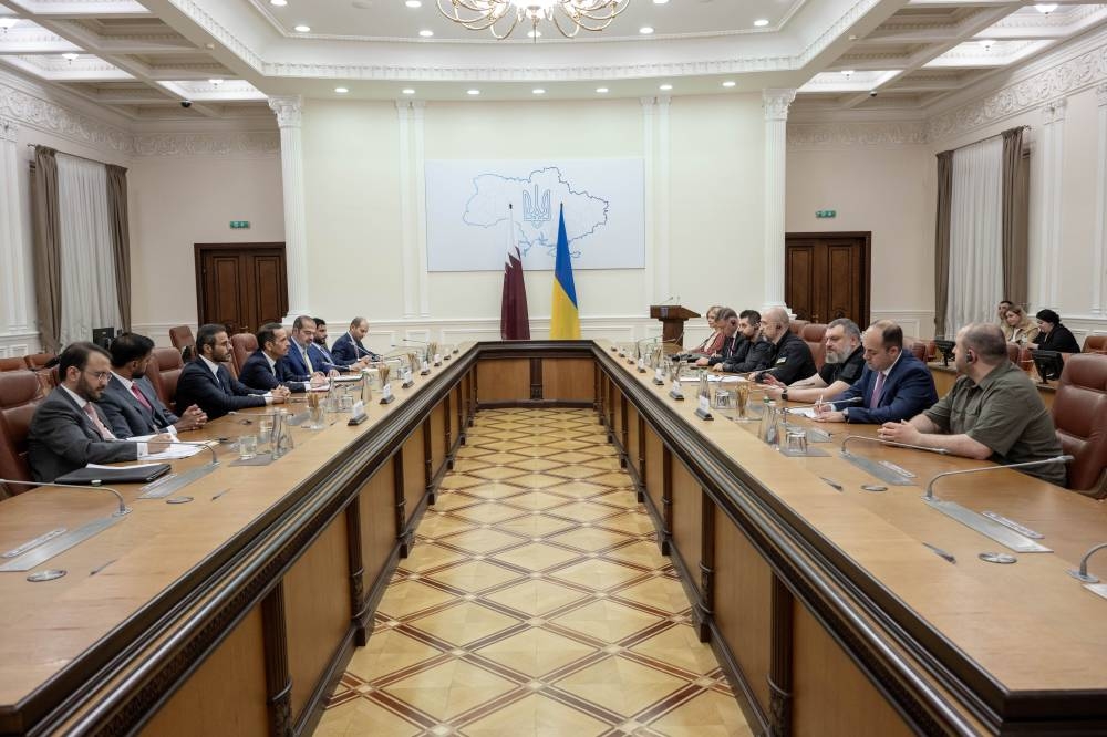 HE the Prime Minister and Minister of Foreign Affairs Sheikh Mohammed bin Abdulrahman bin Jassim Al-Thani and the Prime Minister of Ukraine Denys Shmyhal hold discussions. 