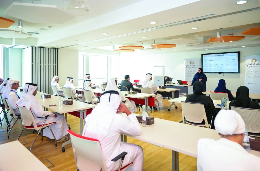 Candidates of “Future Assets 2023” on visit to Masraf Al Rayan headquarters.