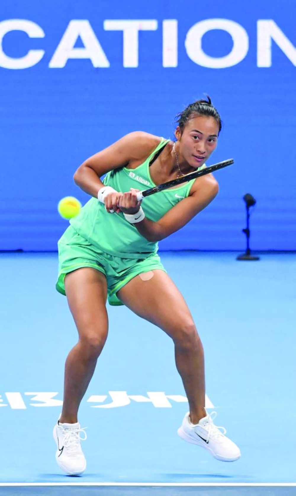 Chinese Tennis Prodigy Zheng Qinwen Clinches First WTA Singles