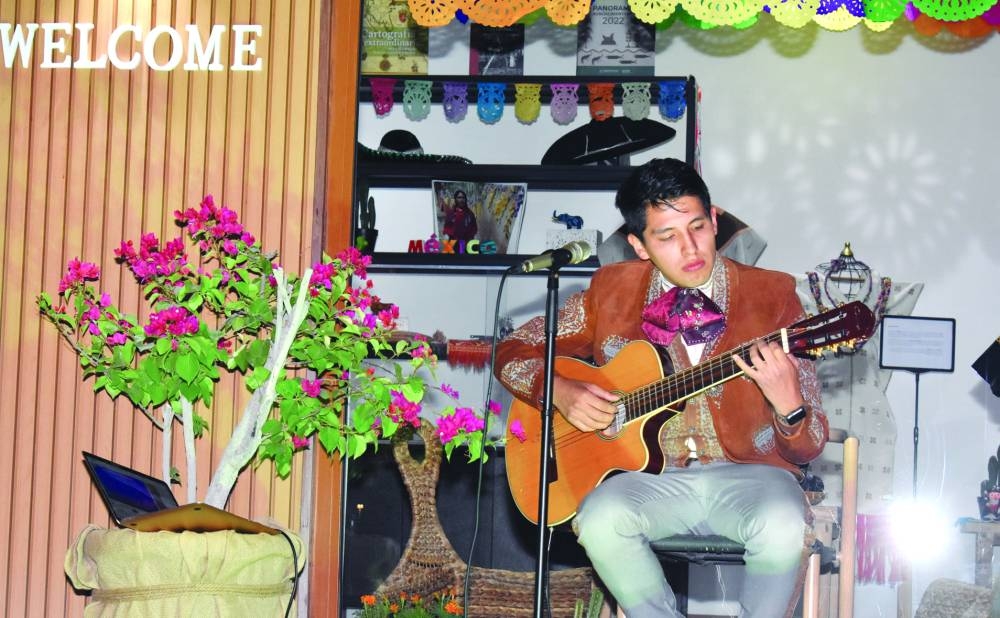 A Mexican performer entertaining the audience at the event Sunday.  PICTURE: Thajudheen