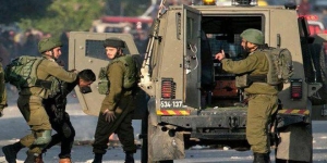 Israeli Occupation arrests 66 Palestinians - Vimarsana News