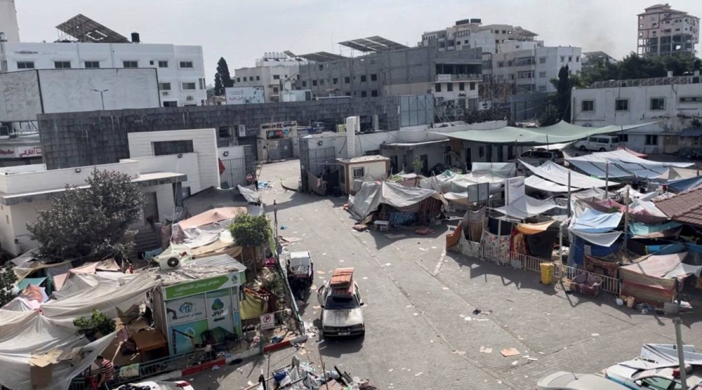 Tents and shelters used by displaced Palestinians stand at the yard of Al Shifa hospital during the Israeli ground operation around the hospital, on November 12, 2023. Ahmed El Mokhallalati/via REUTERS