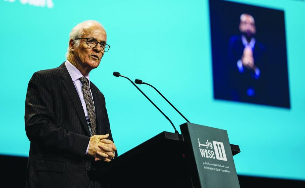 Ethical Journalism Network president Aidan White speaking at the opening plenary.