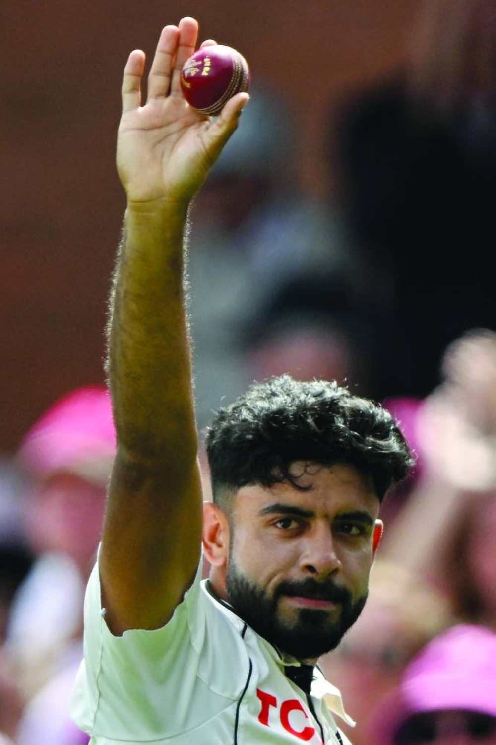 Pakistan’s Aamer Jamal celebrates his six wickets in the first innings in Sydney on Friday. (AFP)