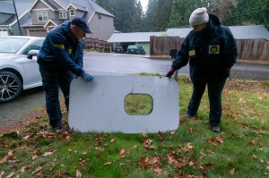 United, Alaska find loose parts on 737 MAX planes, raising pressure on Boeing - Vimarsana News