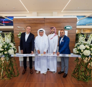 Alfardan Premier Motors opens JLR facility in Jery Al Samur - Vimarsana News