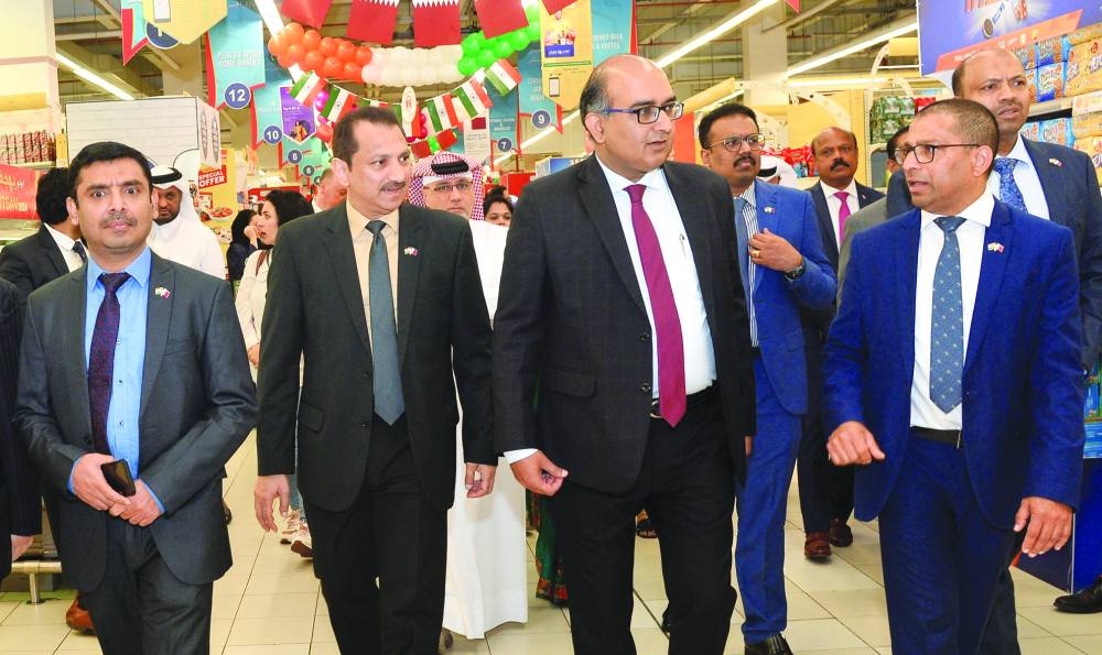 The ambassador with top executives of LuLu Group, LuLu Hypermarket regional manager Shanavas P M and Regional director Shaijan M O. PICTURE: Shaji Kayamkulam