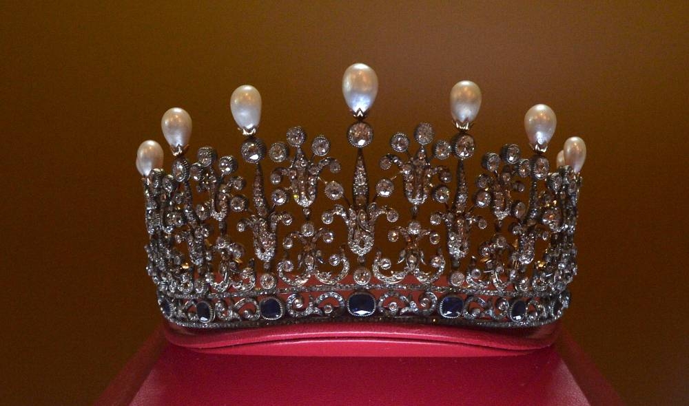 Al Majed Jewellery unveils an antique sapphire, diamond, and natural pearl tiara, a piece of art dating back to 1890. PICTURES: Shaji Kayamkulam