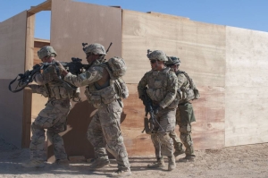 Omani FM: Oman considers US military attacks in region pointless - Vimarsana News