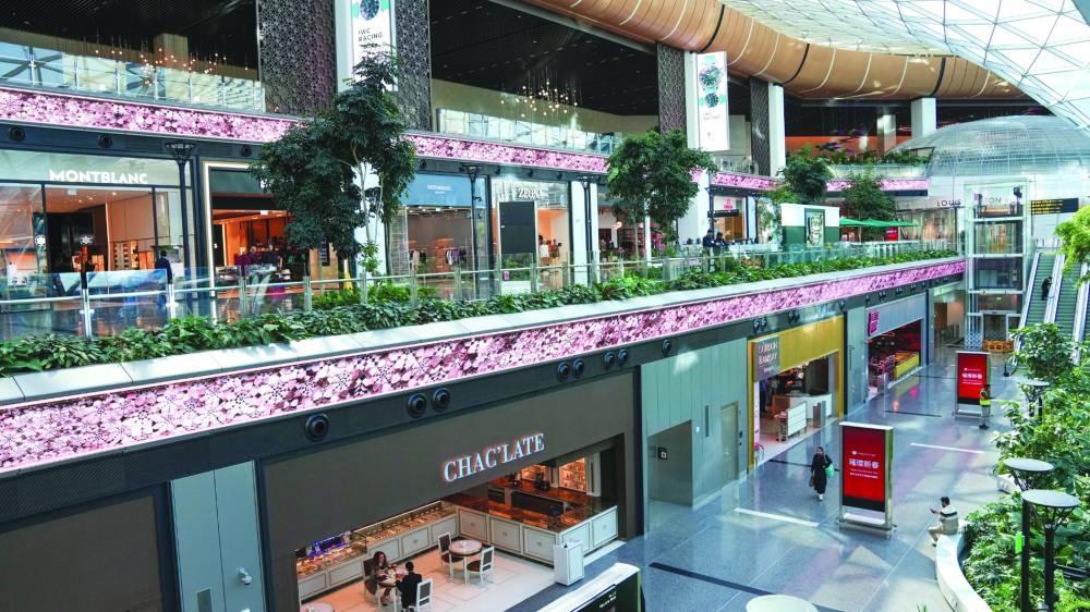 Hamad International Airport (HIA) was presented with the ‘Large-format digital canvases’ award at the Digital Signage Awards for its 1.2km digital ribbon that wraps the ‘Orchard’, the airport’s indoor tropical garden.
