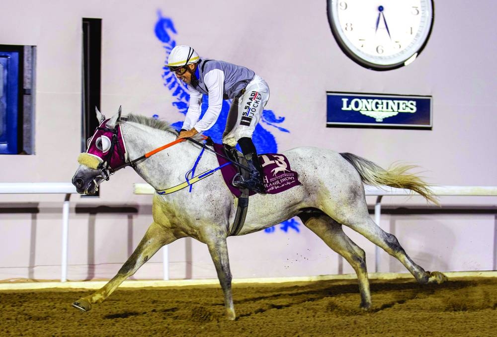 
Sun Amer under jockey Soufiane Saadi cruises to Purebred Arabian Sand Championship victory. 