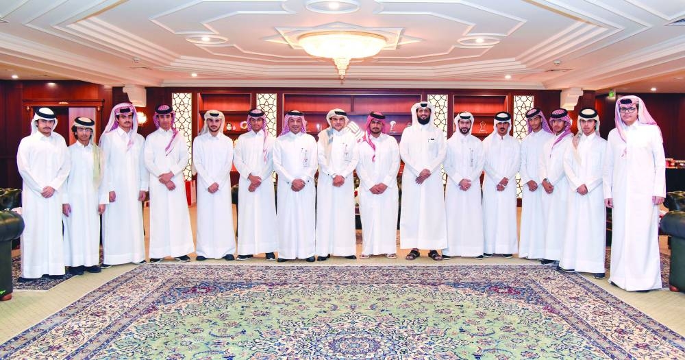 QIIB hosted students from Qatar Academy in two batches as part of their ‘professional day’ at the bank headquarters recently. Bank CEO Dr Abdulbasit Ahmad al-Shaibei provided a historical overview of Islamic banking, tracing its evolution through the years up to its current state globally and, more specifically, in Qatar.