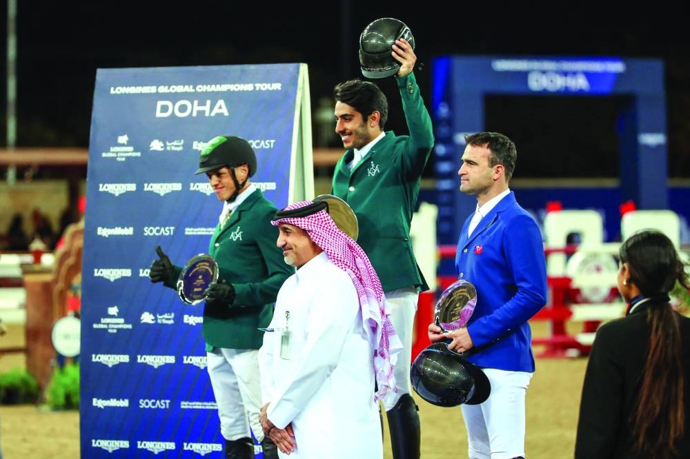 
Saif al-Naimi, Director of Operations for Al Shaqab, awarded the trophies to top three finishers of the CSI 5* 1.45m Against the Clock. 