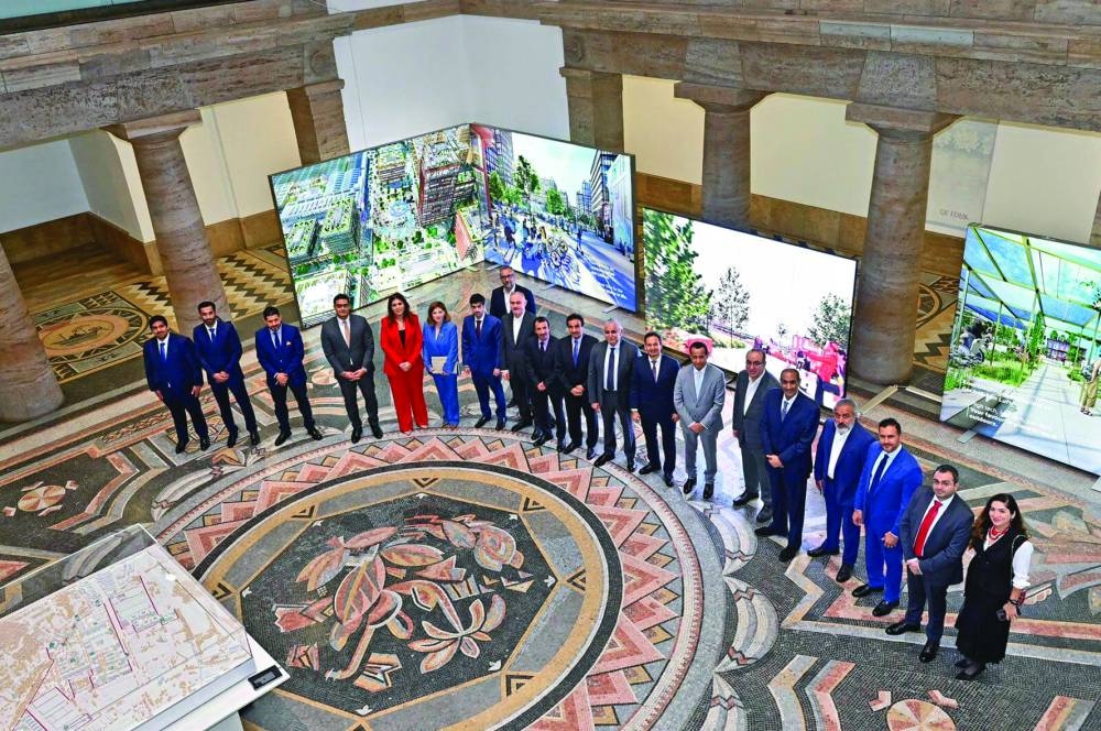 The QBA delegation visited the headquarters of the Siemens in Berlin, where they were briefed on the Siemens City of the Future 'Siemensstadt Square'.