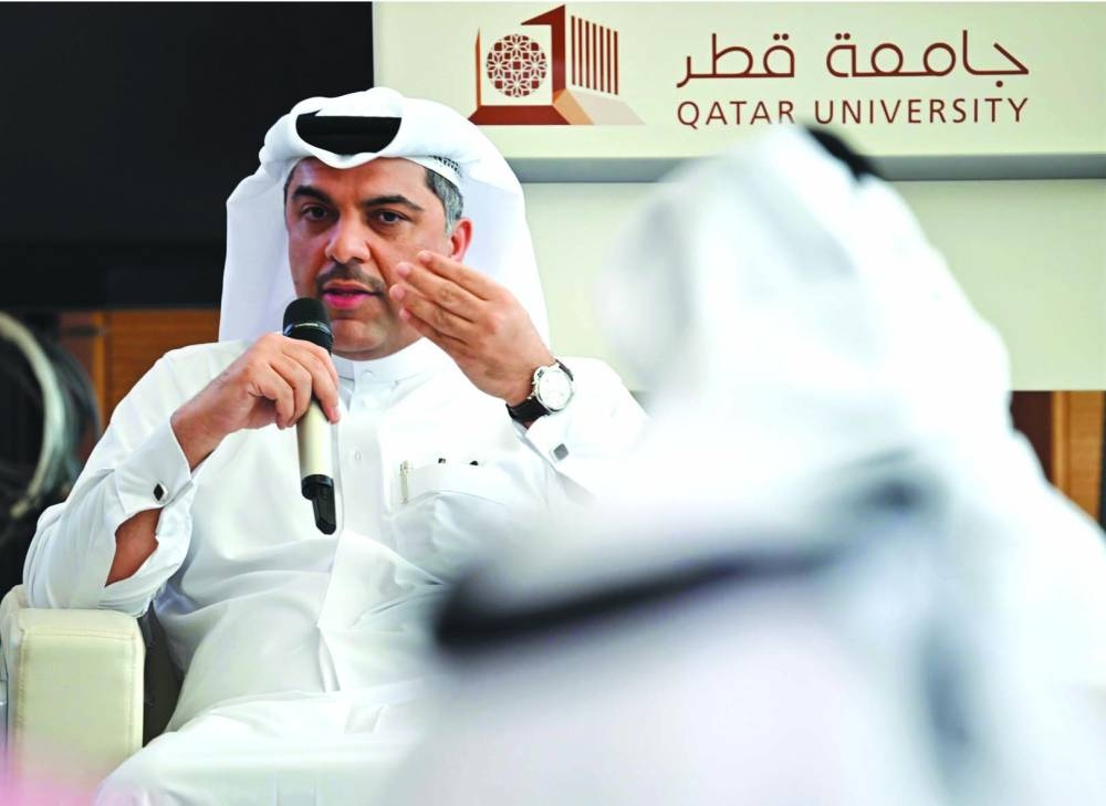 Dr Khalid al-Khanji speaking at the forum.